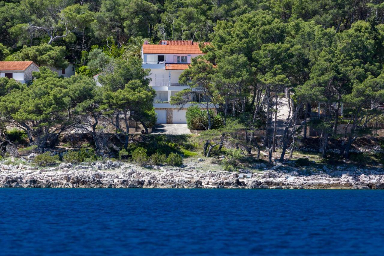 Apartments Dobronic Jelsa  Eksteriør billede